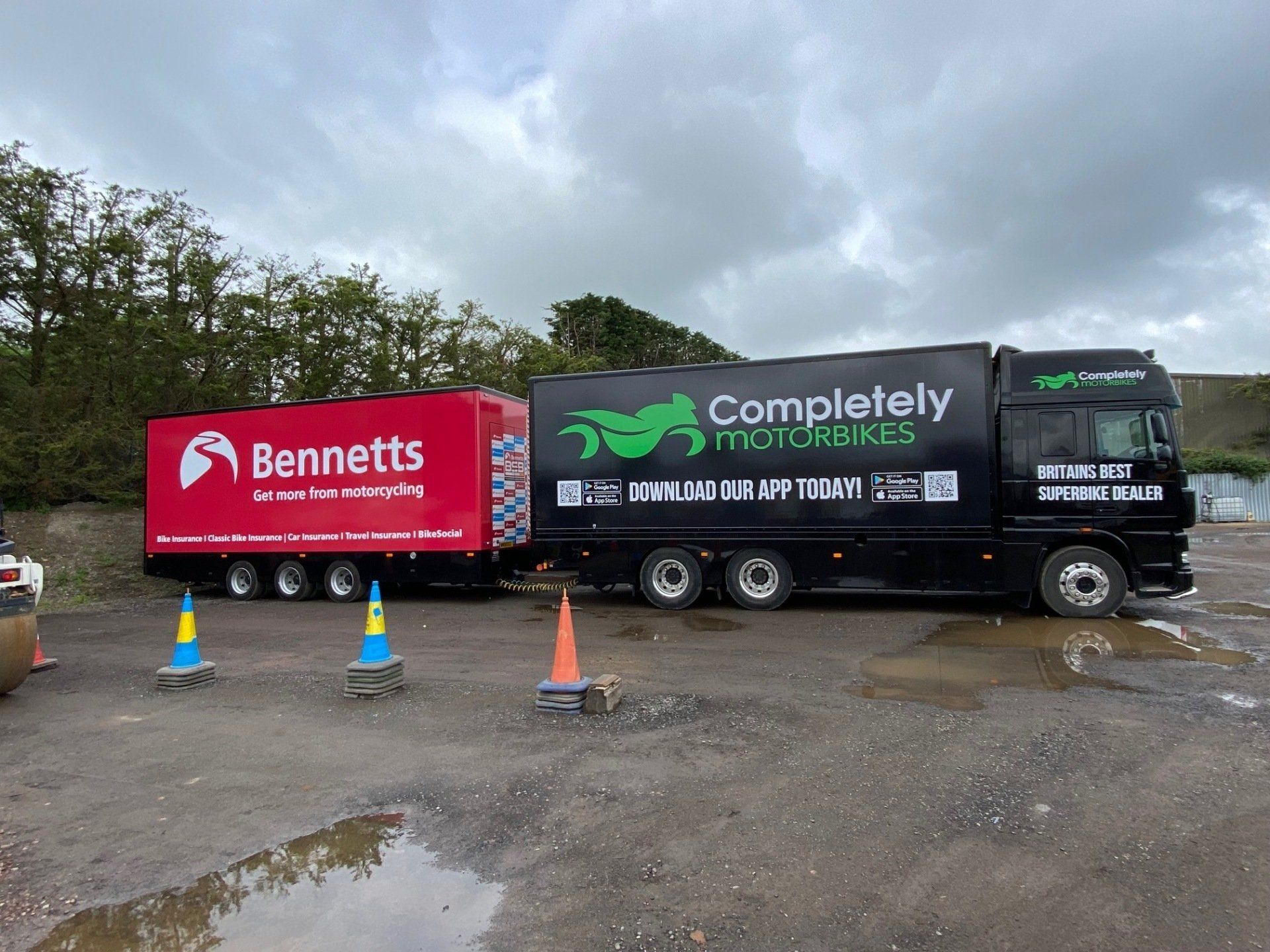 completely motorbikes event lorry wrap