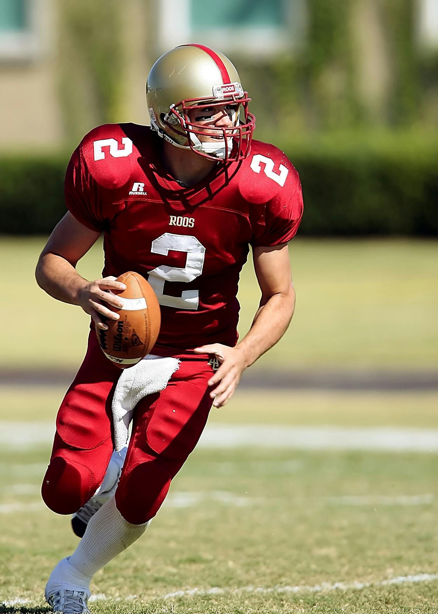 A football player with the number 9 on his jersey