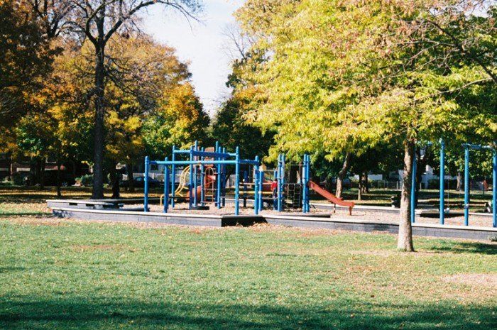 5440 West Ferdinand Street