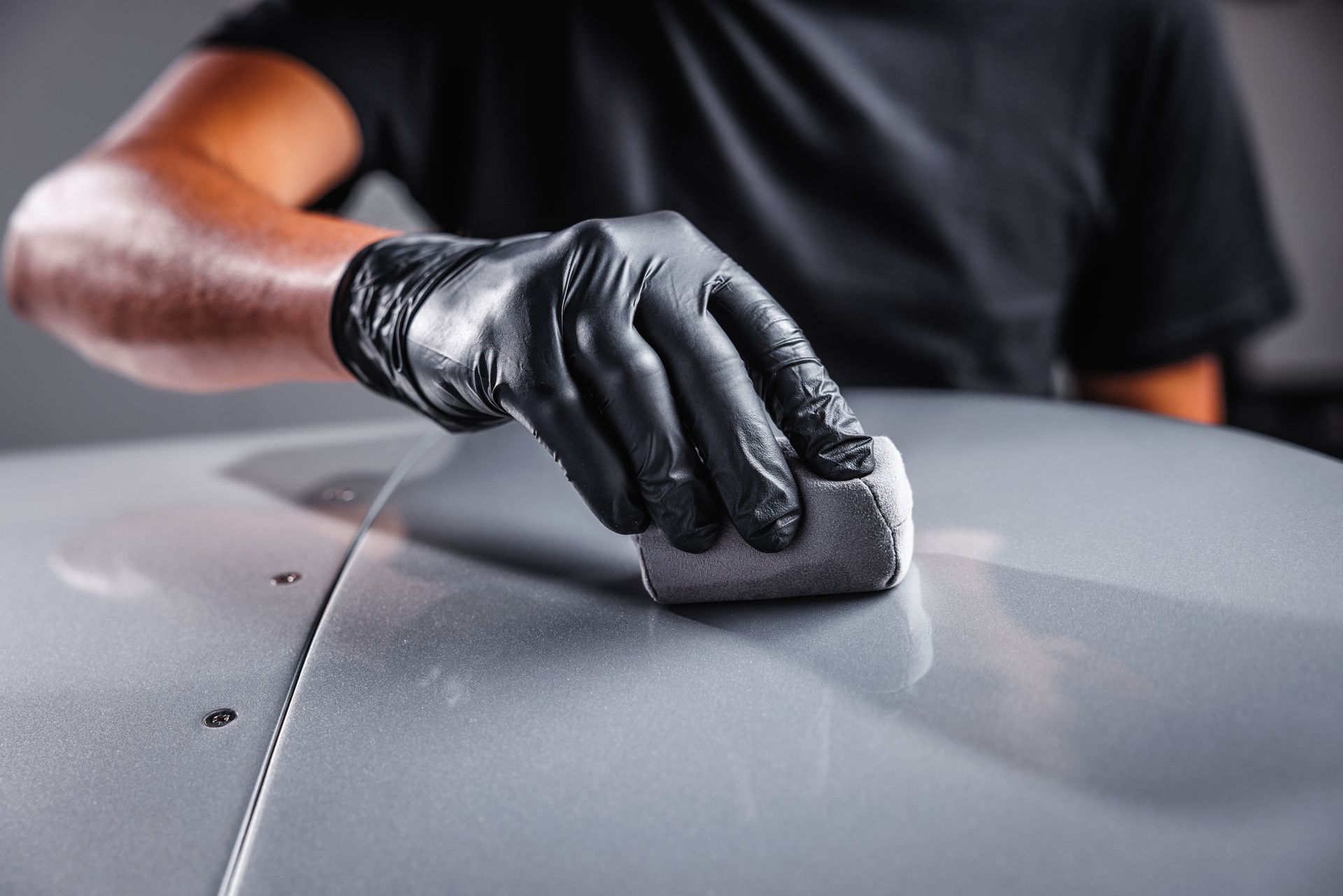 Applying ceramic coating to an aircraft wing