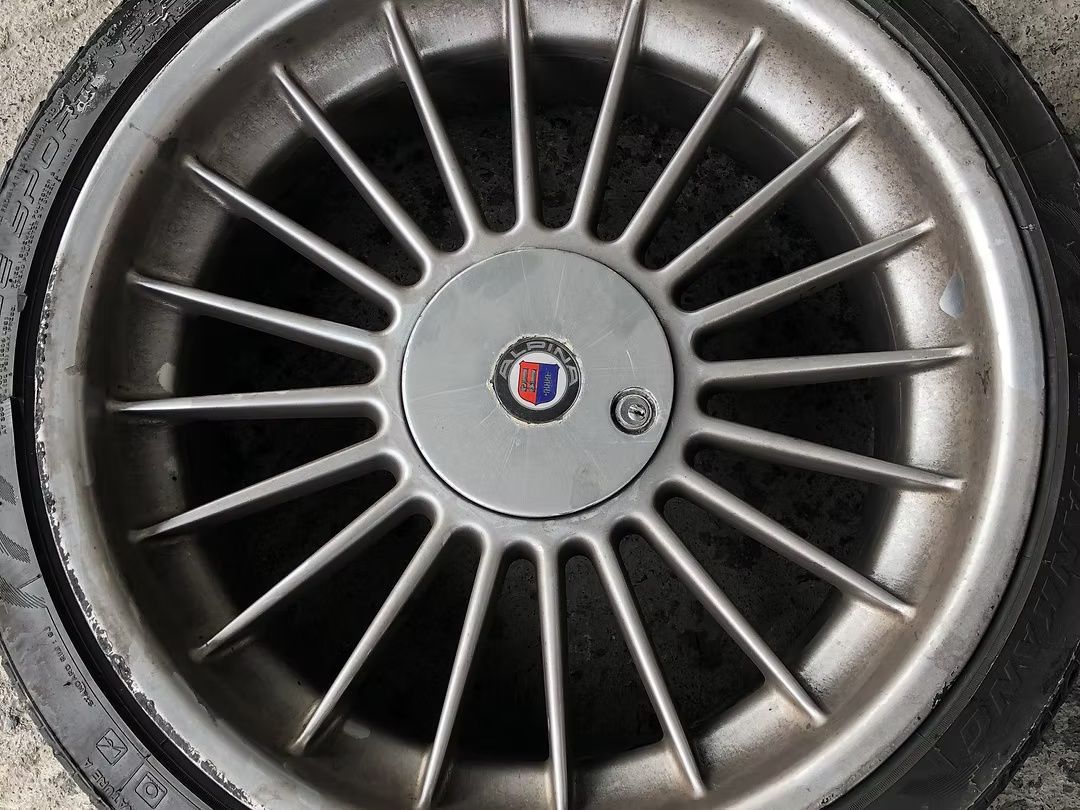 Alloy Wheel Refurbishment Dublin by The Smart Repair Centre