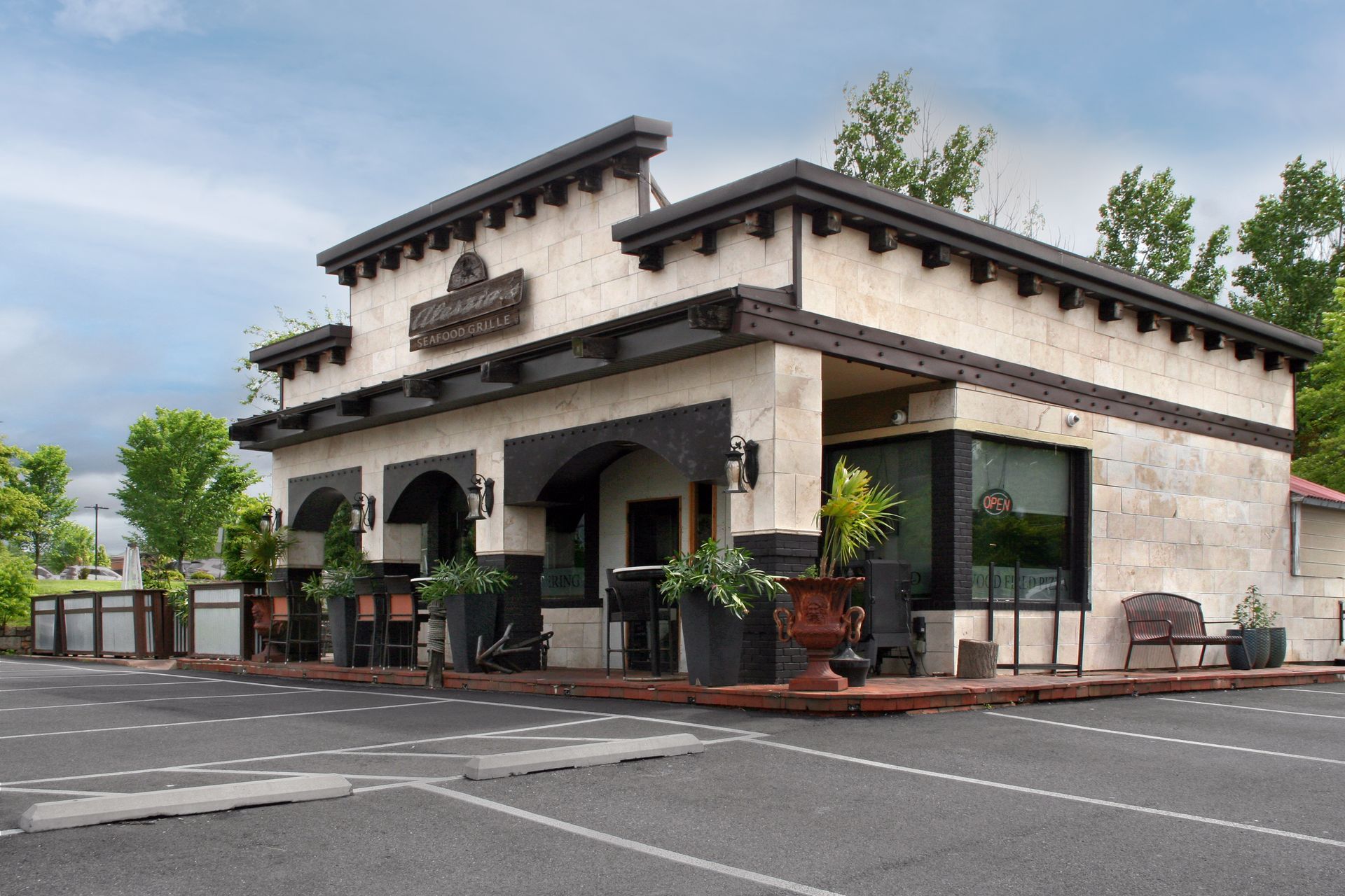 Alessio's Seafood Grille front