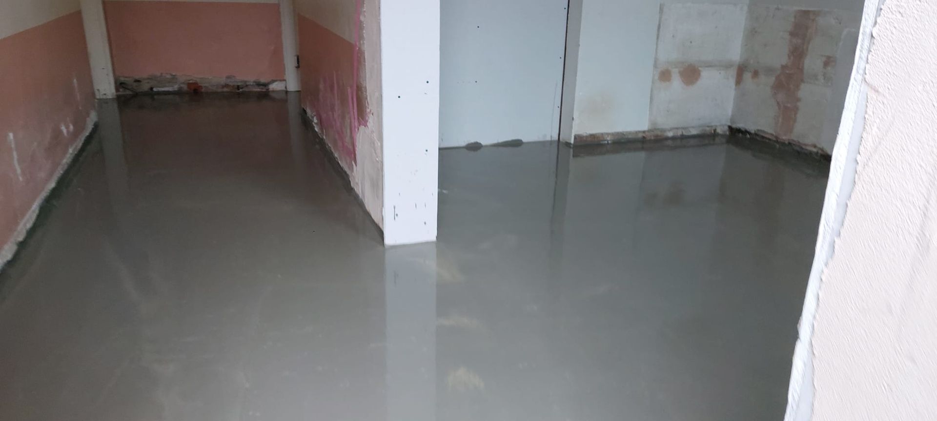 Liquid flow screed preparation, delivery and installation, removing liquid flow screed laitance, pump hire, by JC Flow Screeds in Essex.
