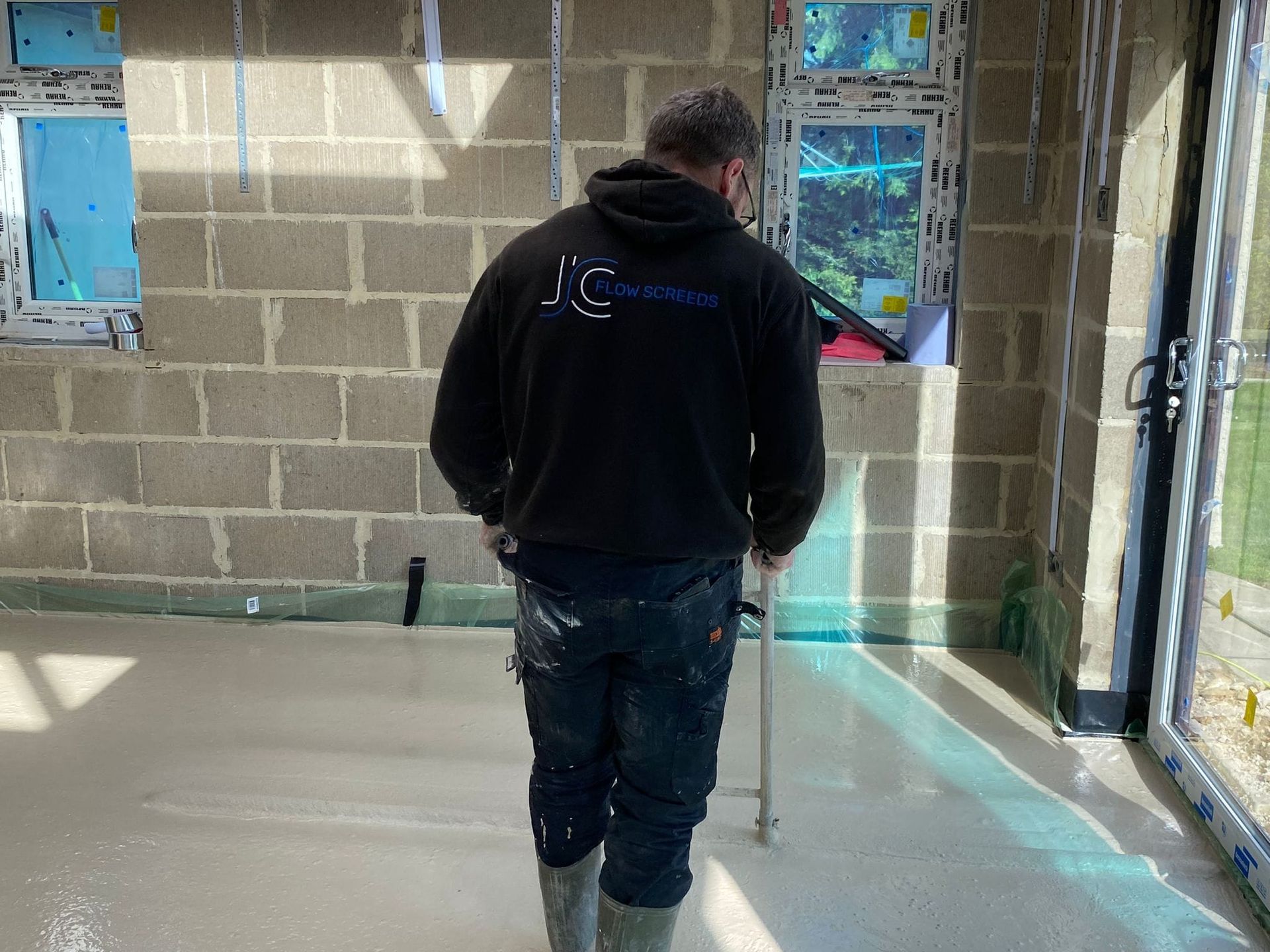 Liquid flow screed preparation, delivery and installation, removing liquid flow screed laitance, pump hire, by JC Flow Screeds in Essex.