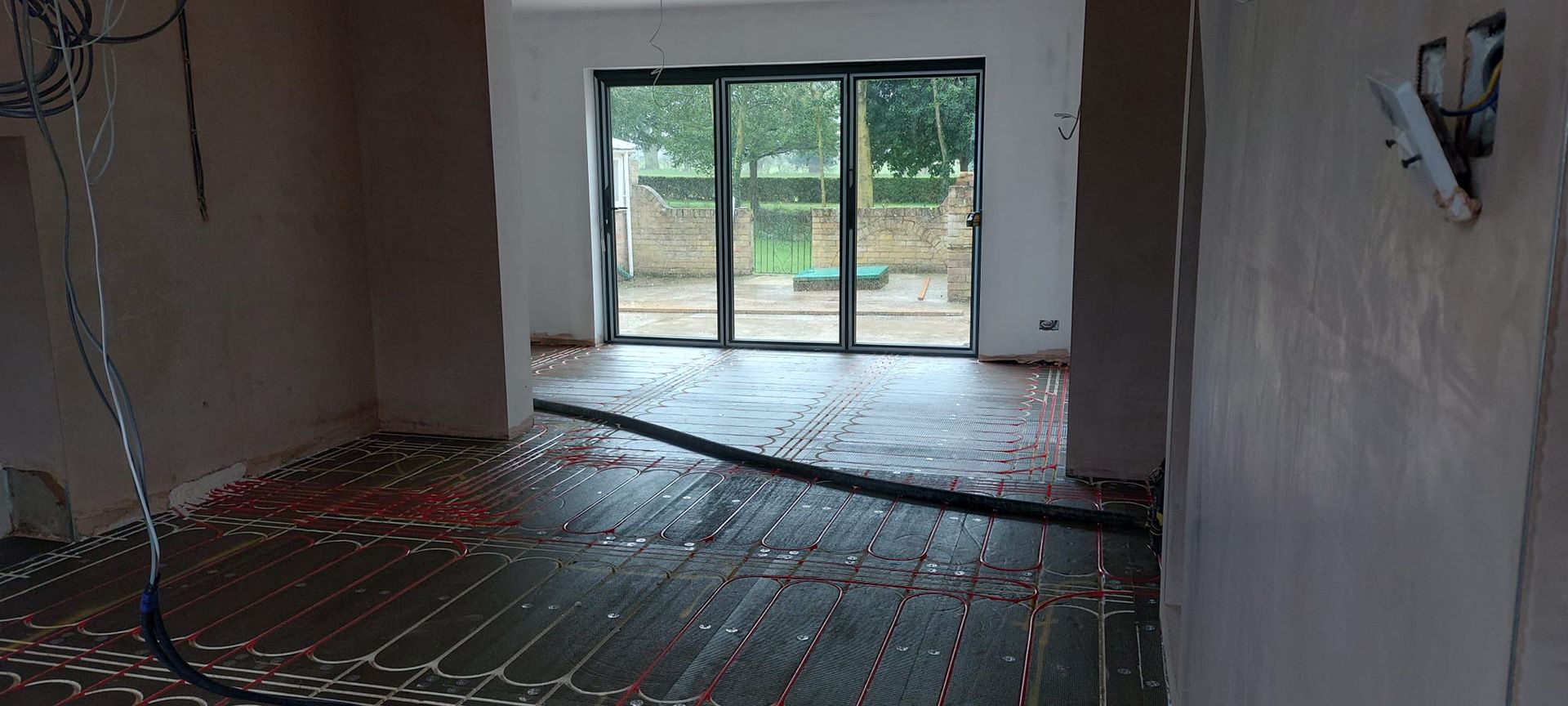 Liquid flow screed preparation, delivery and installation, removing liquid flow screed laitance, pump hire, by JC Flow Screeds in Essex.
