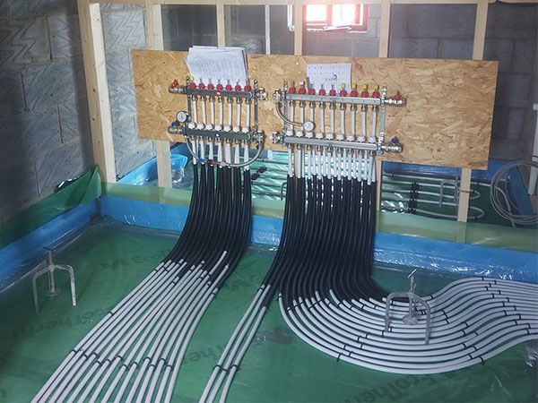 Liquid flow screed preparation, delivery and installation, removing liquid flow screed laitance, pump hire, by JC Flow Screeds in Essex.