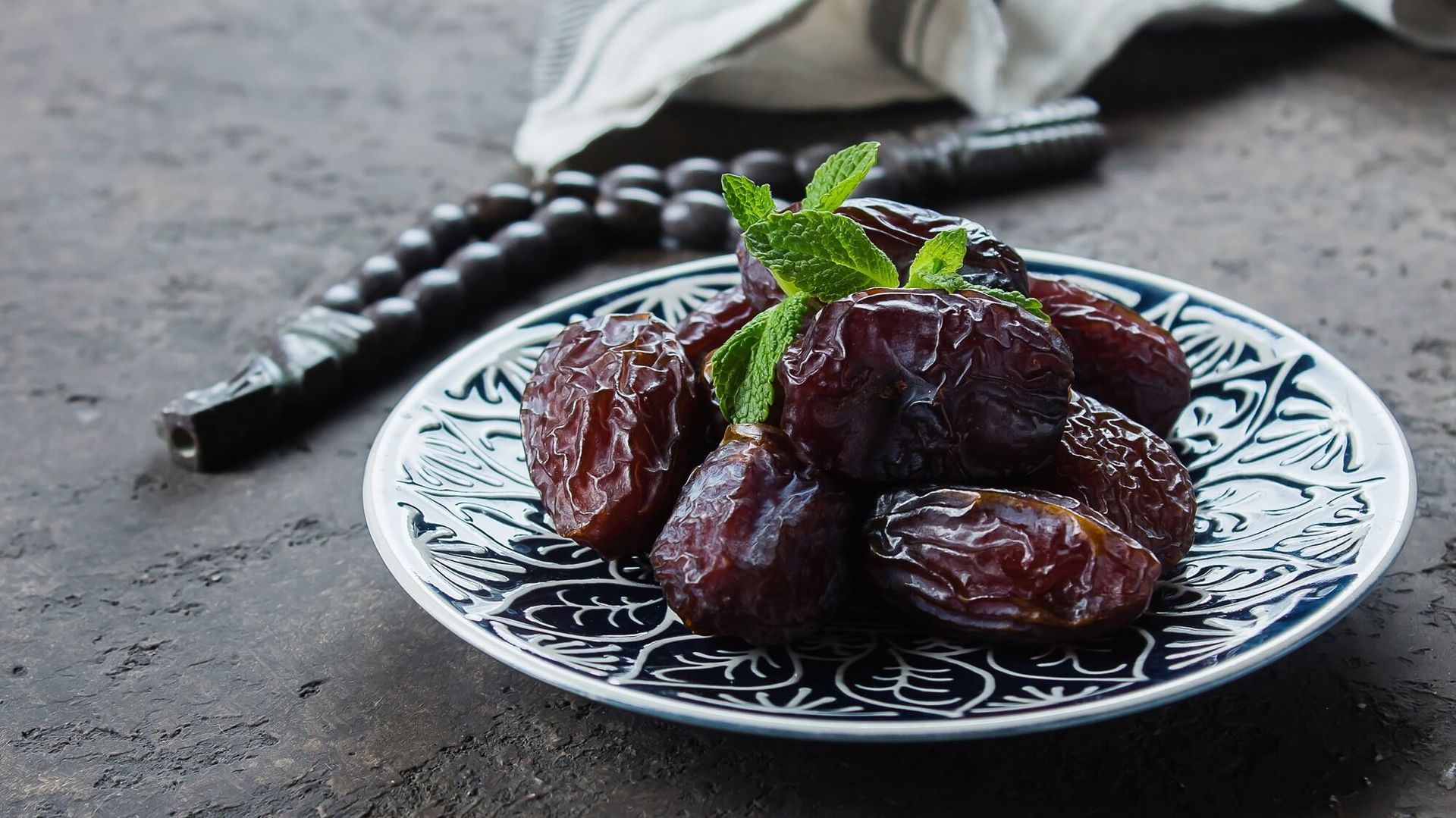 Dates Syrup Revolution in F&B