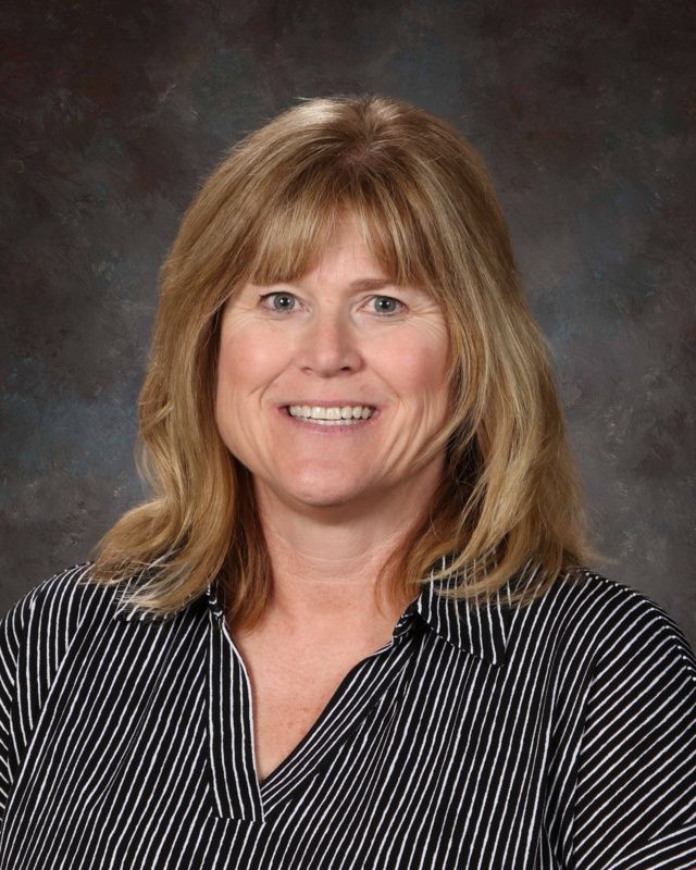 Click here to view Cindy Solomon's Bio