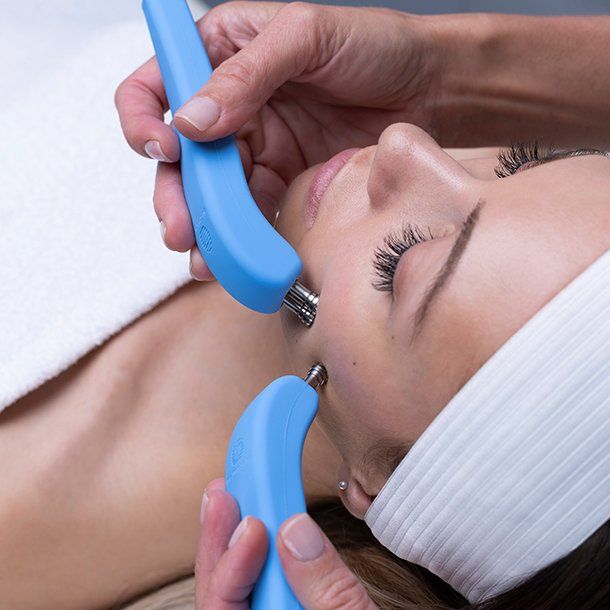 natuurlijke, bio eco huidverzorging met microcurrent