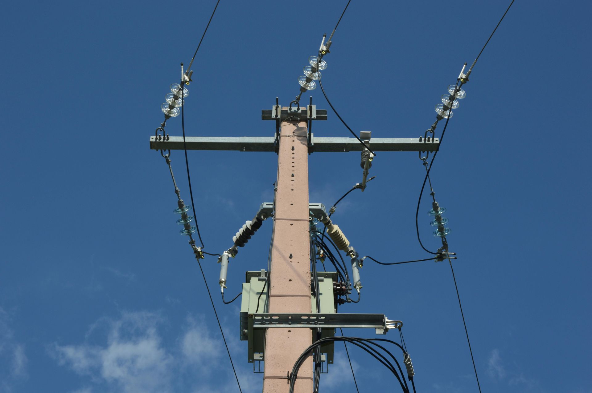 Single Transformer