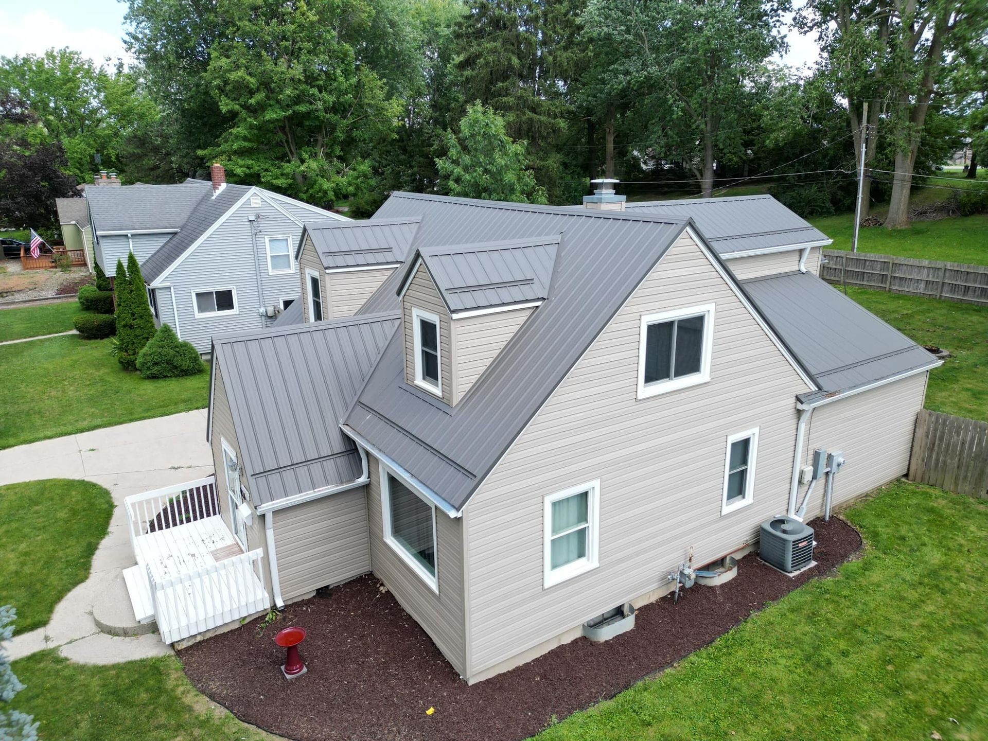 Whitesmoke Top Roof — Fort Wayne, IN — Exclusive Exterior Solutions