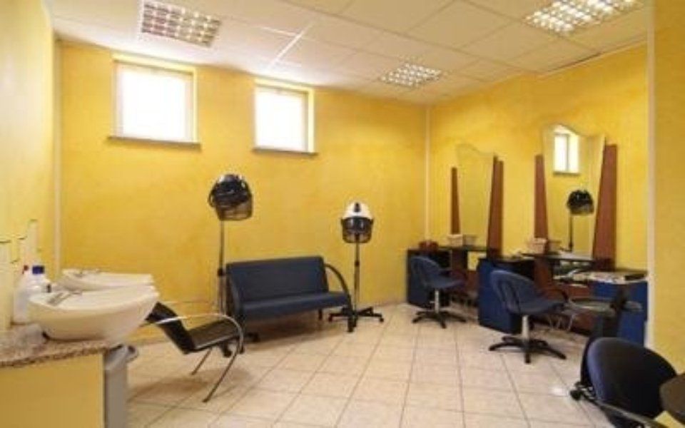 Sala del parrucchiere nella residenza per anziani