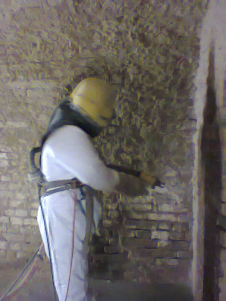 parete privata in fase di restauro 4