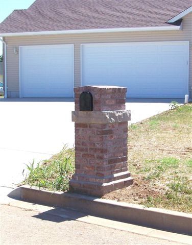 Lot 35 home mail box