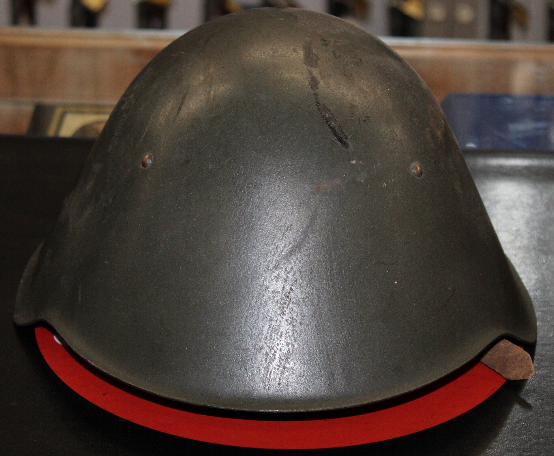 ELMETTO TEDESCO DDR 1956 a 100.00€