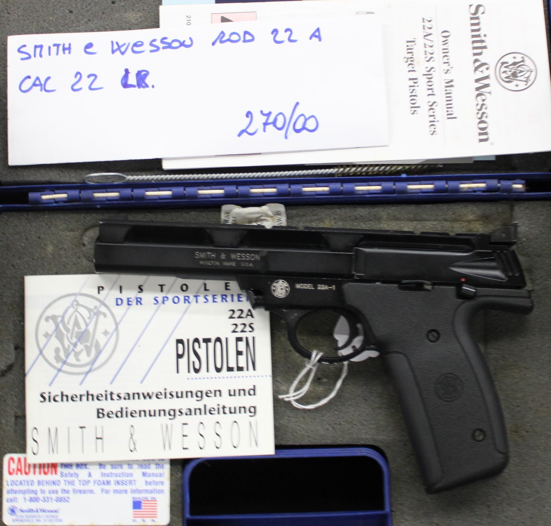 Pistola semiautomatica Smith & Wesson modello 22 A calibro 22 l.r.
Prezzo di 270,00€
