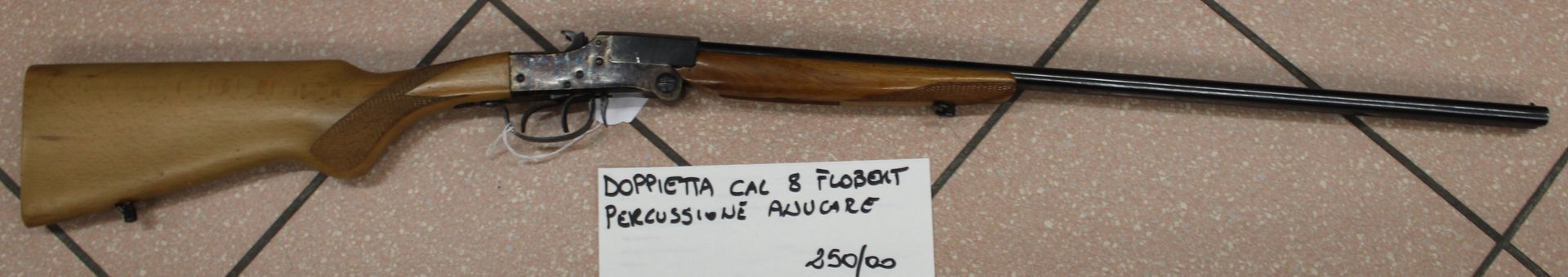 Doppietta calibro 8 flobert a percussione anulare.
Prezzo di 250,00€