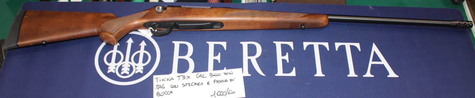 Carabina otturatore girevole Tikka T3X calibro 300 Win Mag con stecher e freno di bocca.
Prezzo di 1000,00€