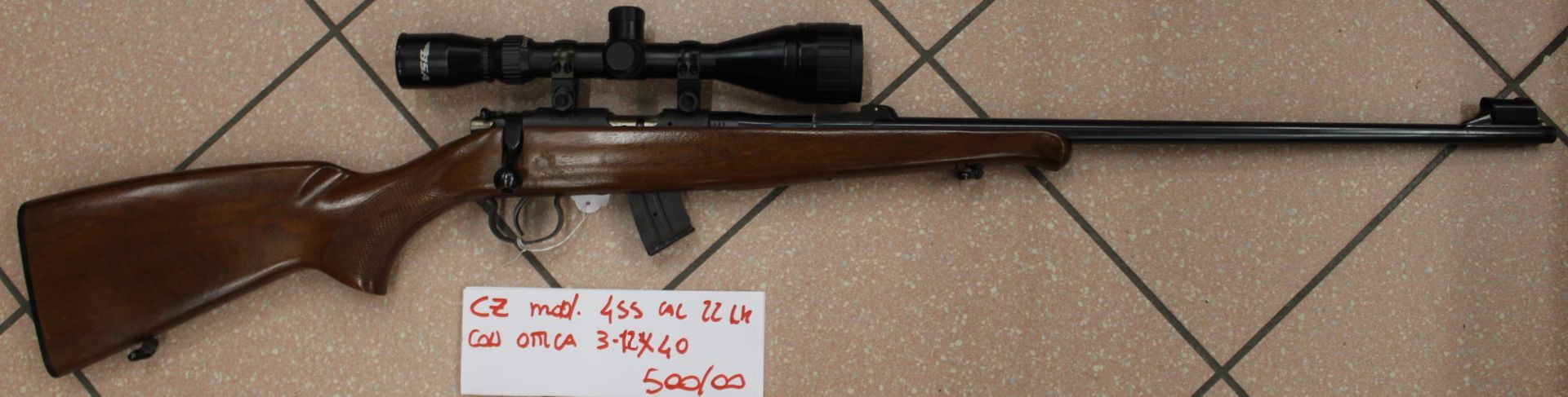 Carabina otturatore girevole Cz modello 455 calibro 22 l.r. con ottica 3-12x40.
Prezzo di 500,00€