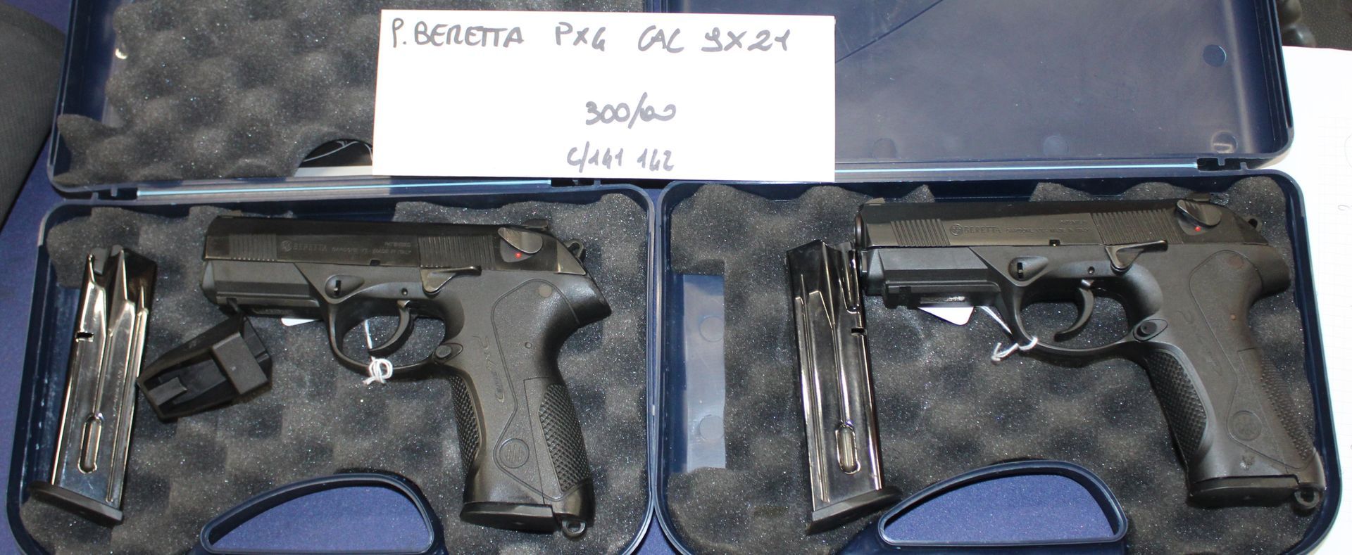 Pistola semiautomatica P.Beretta modello Px4 calibro 9x21 a 300,00€
Pre info: https://www.beretta.com/it-it/product/px4-storm-P0058
