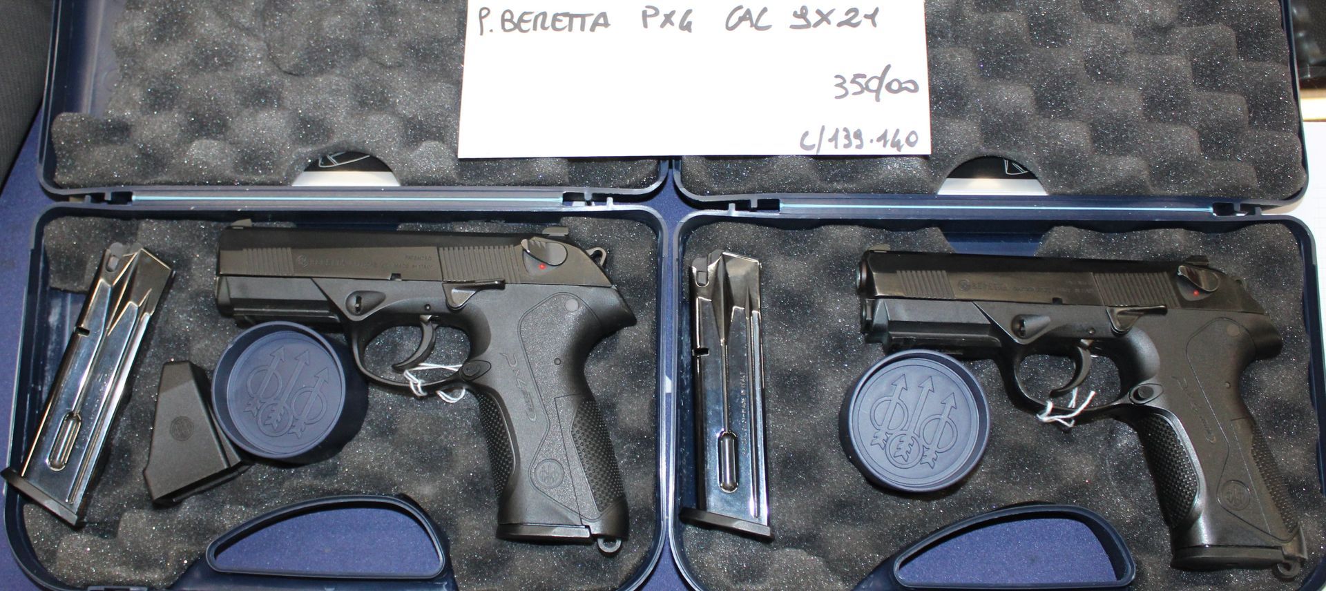 istola semiautomatica P.Beretta modello Px4 calibro 9x21 a 350,00€.
Per info: https://www.beretta.com/it-it/product/px4-storm-P0058