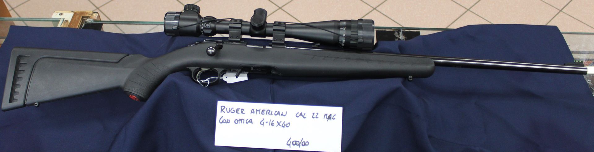 Carabina otturatore girevole Ruger American calibro 22 Mag con ottica 4-16x40.
Prezzo di 400,00€