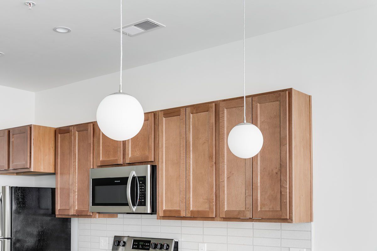 1004 Thompson Kitchen