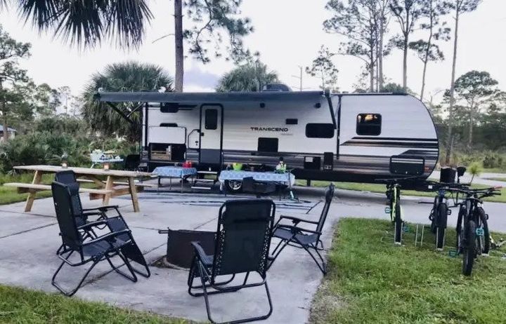 Amazing RV for Rental in Central Florida Area