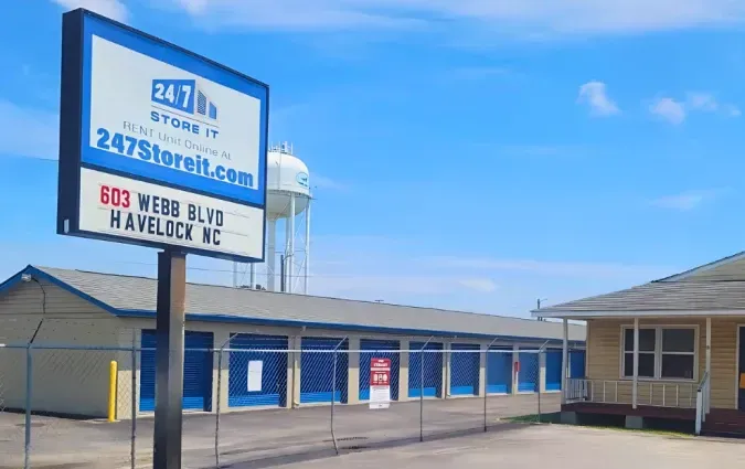 Front of Facility & Sign