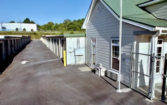 Drive Up Units Entrance