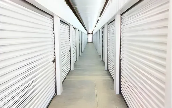 Indoor Storage Elevator & Handcarts