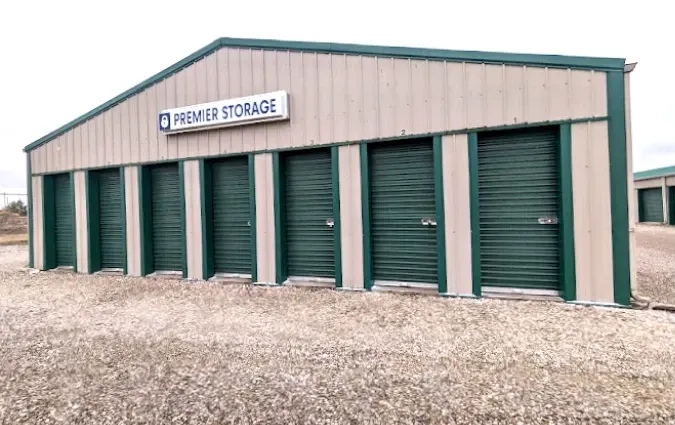 Drive Up Storage Units & Sign