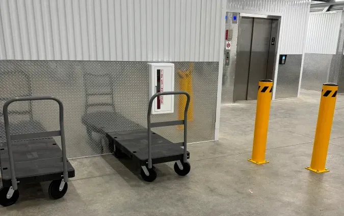 Indoor Storage Elevator & Handcarts