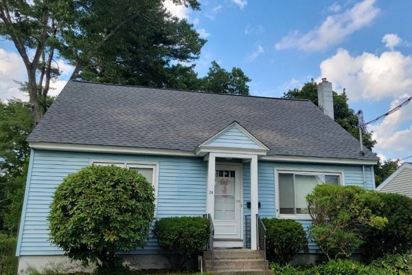 Home with new GAF Shingles