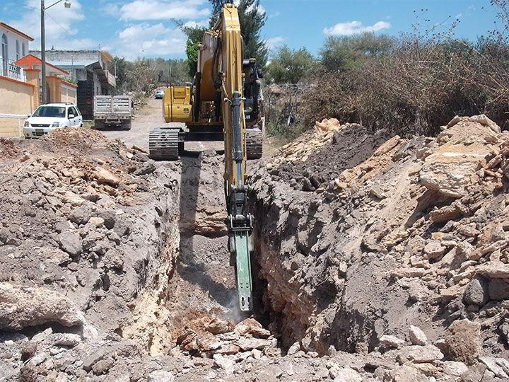 DEMOLICIONES Y EXCAVACIONES MALVAEZ 