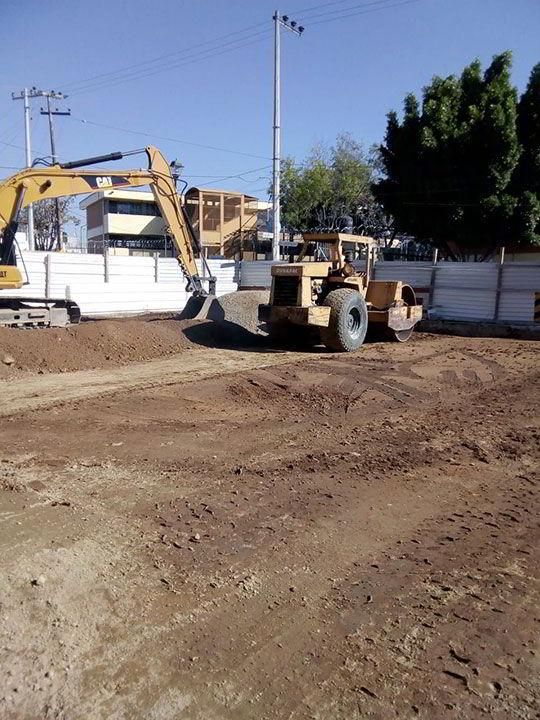 DEMOLICIONES Y EXCAVACIONES MALVAEZ 