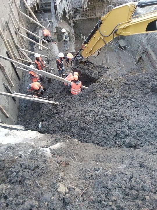 DEMOLICIONES Y EXCAVACIONES MALVAEZ 