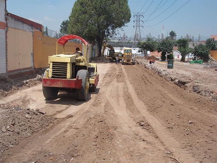 DEMOLICIONES Y EXCAVACIONES MALVAEZ 
