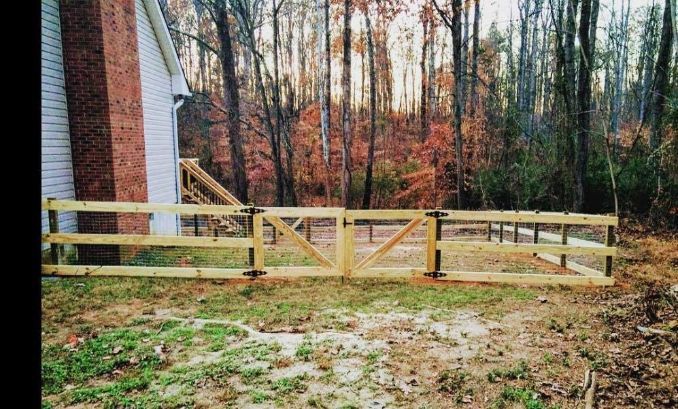 Wooden Fence With A Wooden Gate - Thomasville, NC - SP Custom Fencing & Custom Buildings
