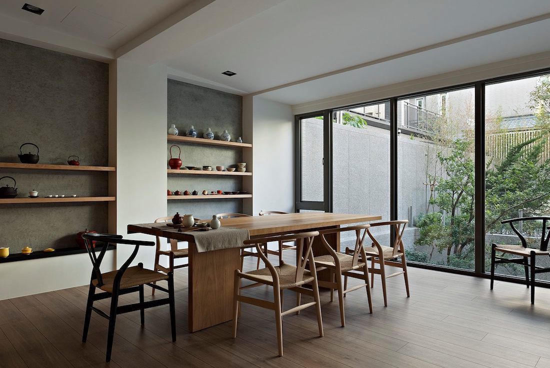 Dining in design interior Japandi.