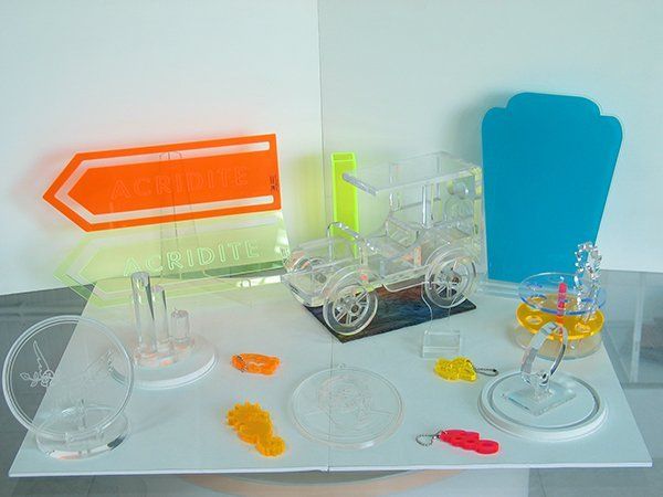 Oggettistica decorativa in plexiglass