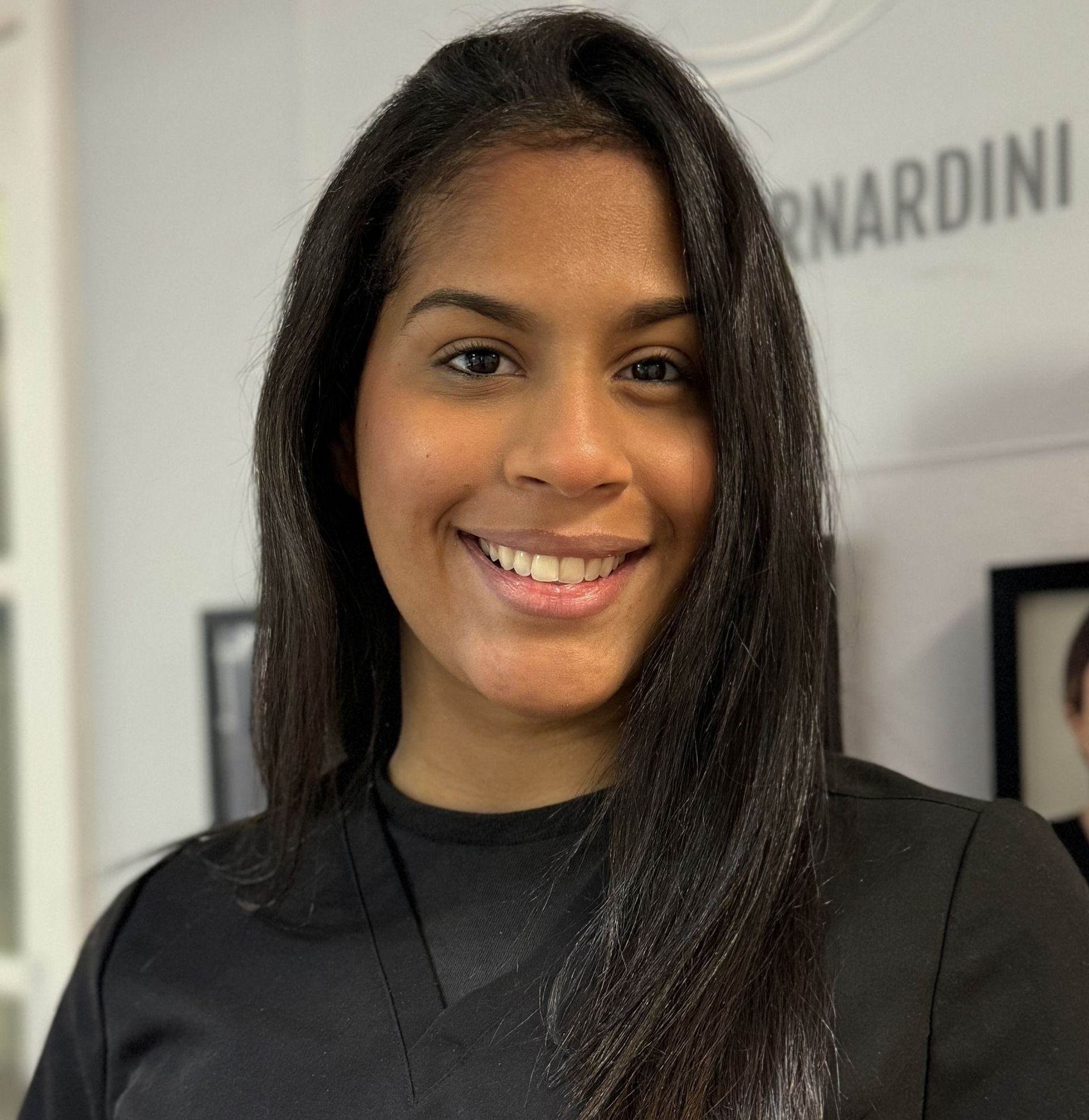 KEYLA - Receptionist