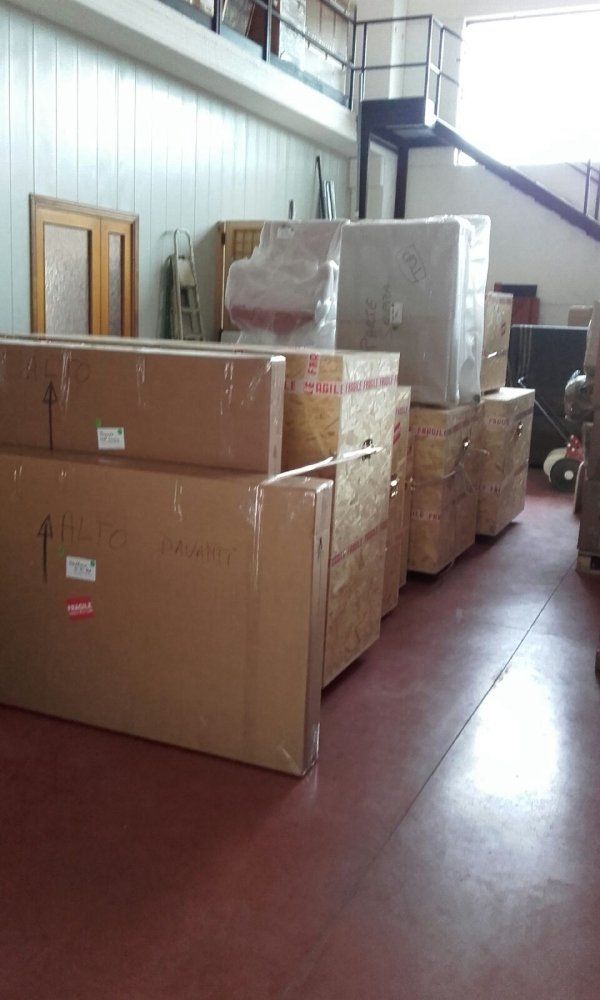 deposito e custodia di merci