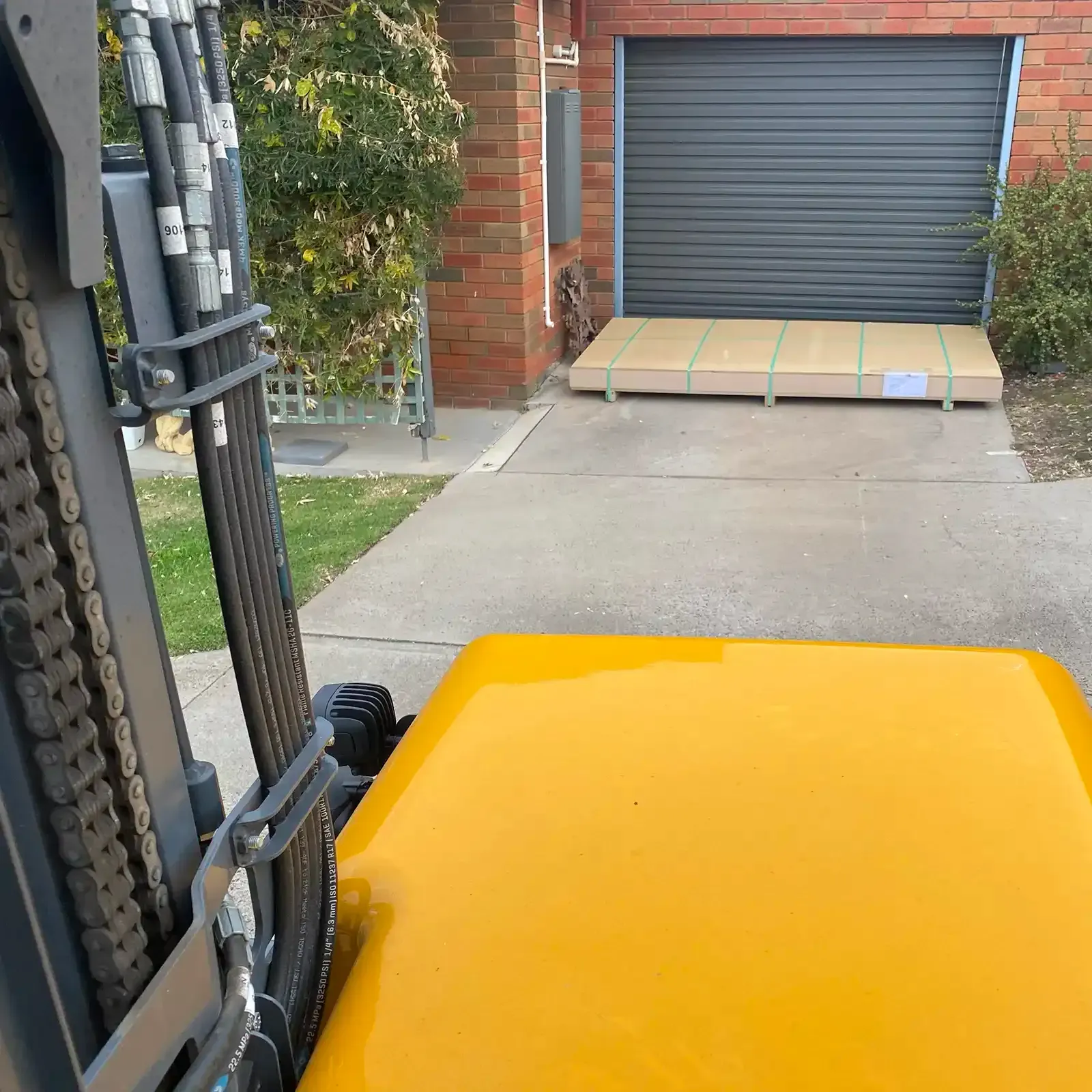 Precision cut-to-size cabinetry supplies, safely packaged and delivered.