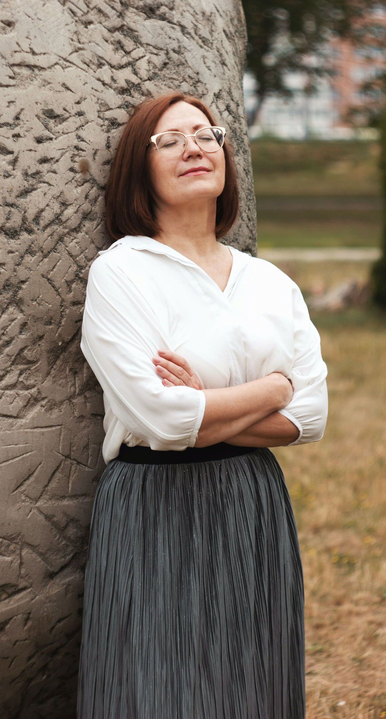 woman wearing glasses
