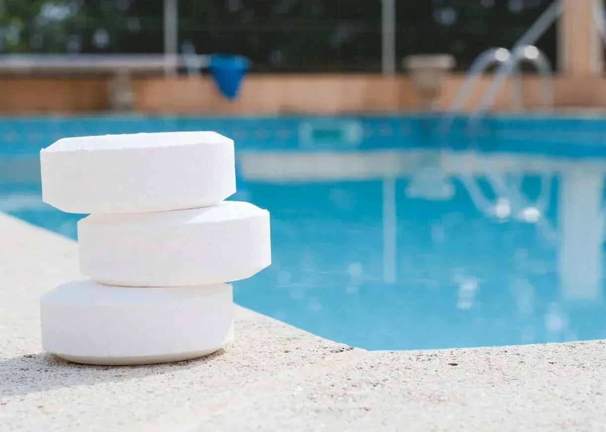 prodotti chimici per piscine