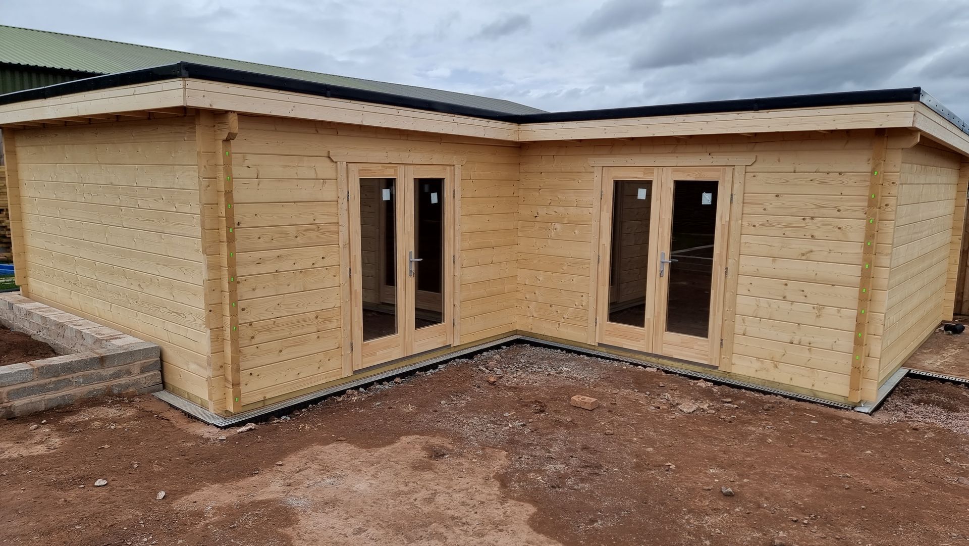 garden buildings for sale