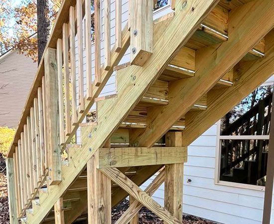 three-hounds-construction-group-deck-porch-construction