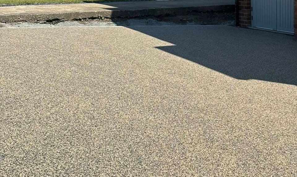 Resin Bound Driveway Installers Essex | Resin Driveways Essex