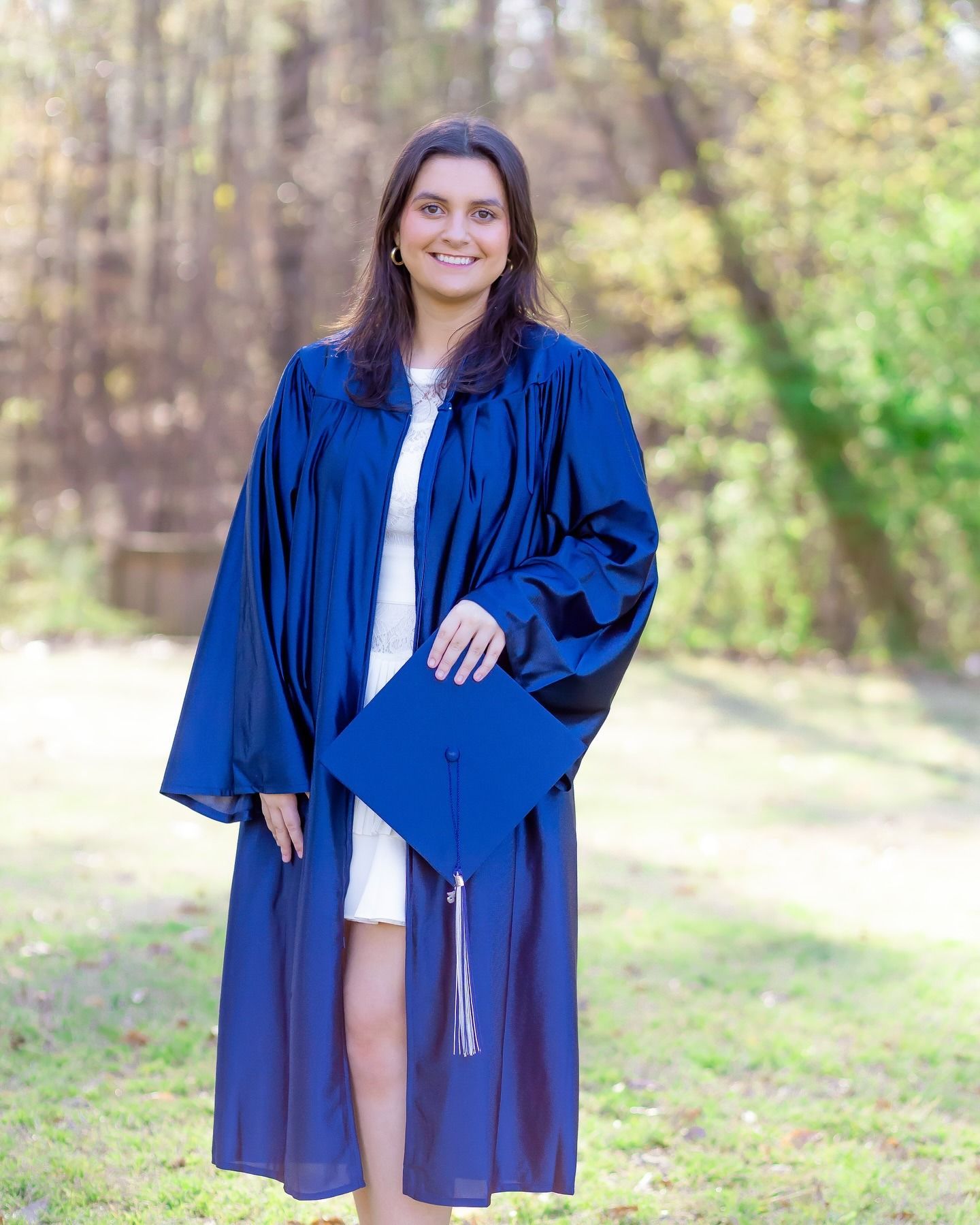 beautiful-gift-photography-graduate -photography-service-img